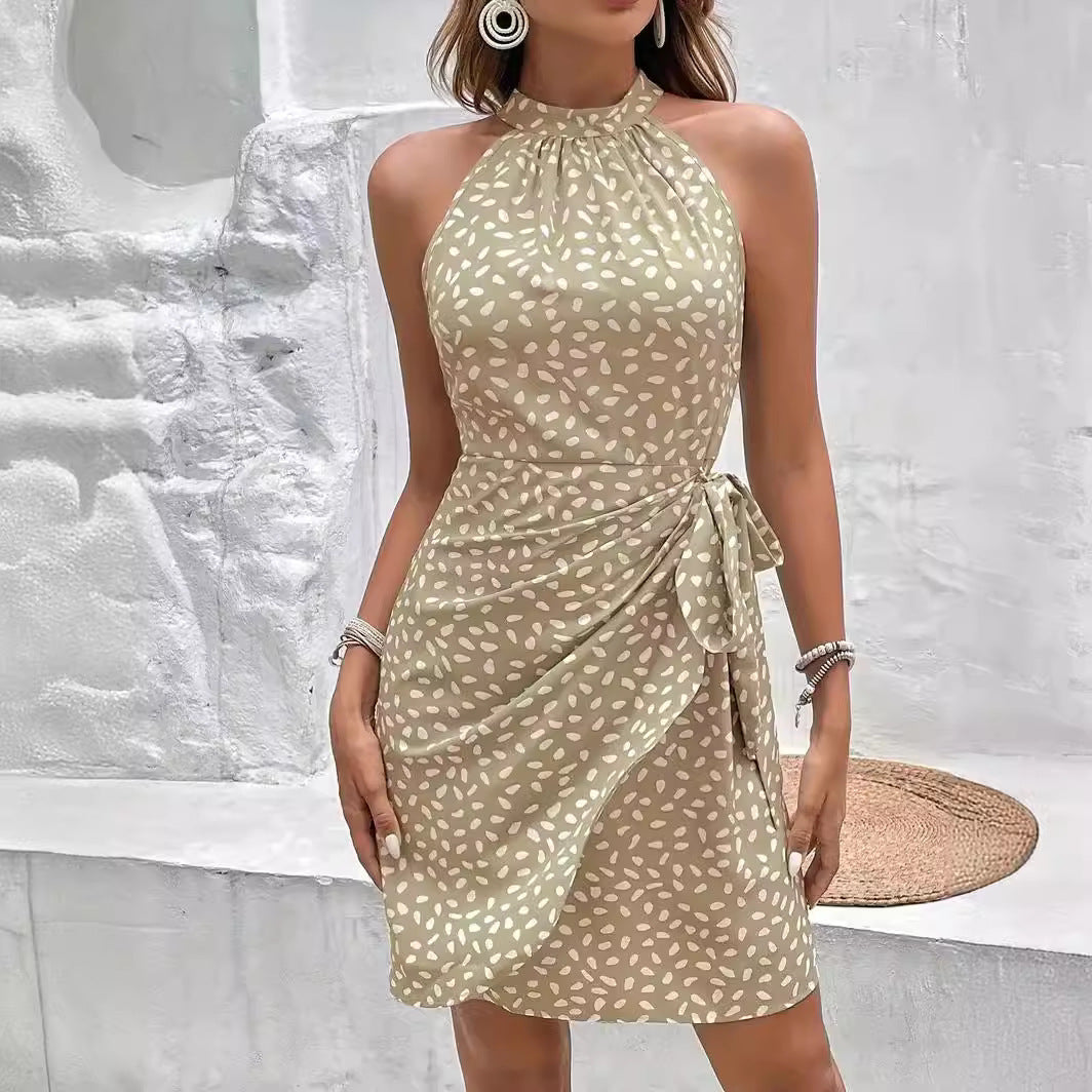 Robe d'été à imprimé pois avec col halter et taille nouée